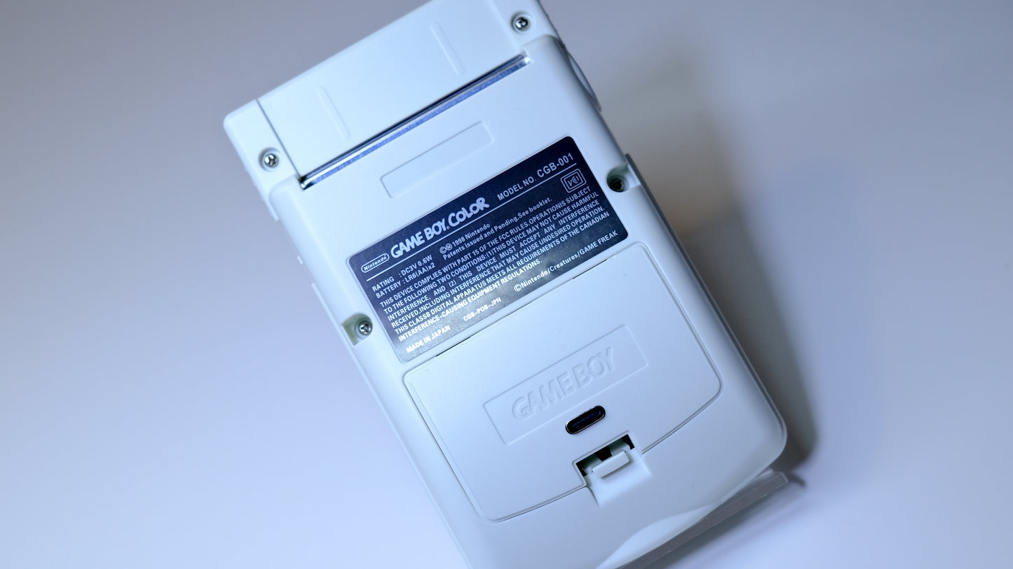 White Modded Gameboy Color GBC with OLED Touch Screen and Rechargeable USB-C Battery