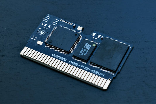 Re-programmable GBA Flash Cart - 32MiB Rom 1M FRAM